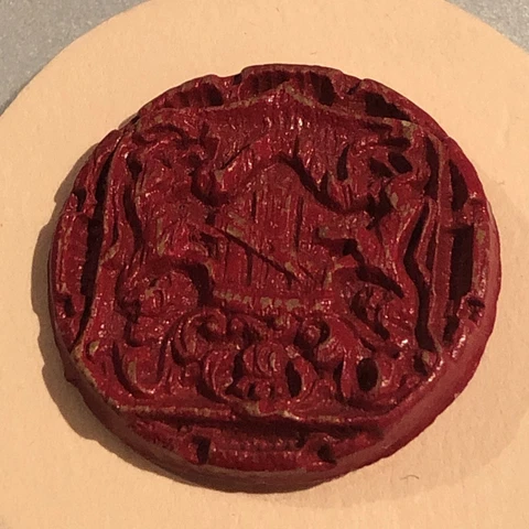 Vtg Button Red Round Shield design DETAILED button Cover