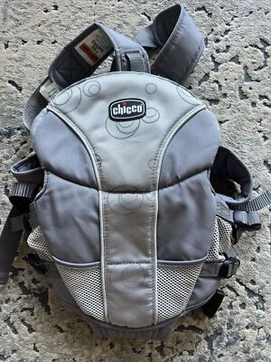 Mochila portabebés CHICCO UltraSoft Magic Sling gris Foto 1 de 3