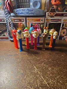 Lot Of 12 Older Pez Dispensers - Picture 1 of 13