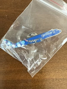 JetBlue Lapel Pin Airbus - Balloons - 2" Pin - Picture 1 of 3