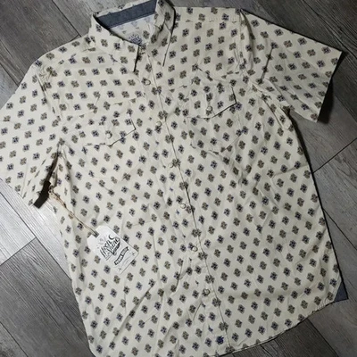 Moonshine Spirit | Men's Groove Geo Print Short Sleeve Snap Western Shirt NWT Lg - Image 1 of 4