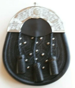 Black Leather Sporran celtic cantle 3 leather twist tassels includes chain - Picture 1 of 3