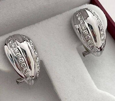 DIAMOND EARRINGS 14K GOLD 0.65 CARAT OF VS DIAMONDS, APPR. RETAIL USD $2,200 - Image 1 of 4