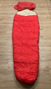 VTG The North Face Windy Pass Mummy Sleeping Bag Red 78" Poly Fill w/ Carry Bag - Picture 1 of 22