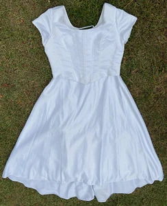 Eden Bridals NWT White Wedding Dress Women’s Plus Size 28 Short Sleeves Beading - Picture 1 of 10