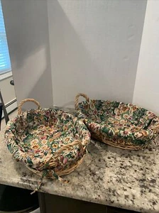 Multi-Purpose Oval Wicker Decorative Baskets with Floral Cloth Liners, Set of 2 - Picture 1 of 12