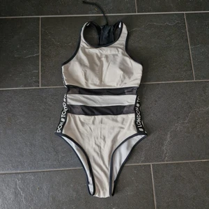 CENSORED sexy Badeanzug Bikini durchsichtig weiß/schwarz sexy Push-up Gr. XS/S - Bild 1 von 6