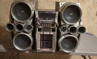 Torre de potencia 550 vatios JVC HX-GD8 Foto 1 de 4