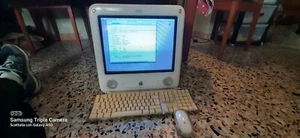 Apple eMac G4 PowerPC 700MHz Computer Storico - Afbeelding 1 van 19