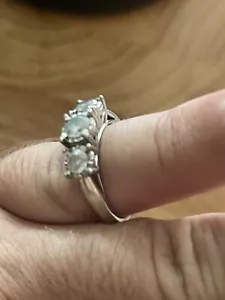 1Ct Lab Grown Diamond Three Stone Engagement Ring Solid 925 Silver - Picture 1 of 5