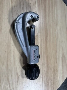 Rigid Quick Acting Tubing Cutter (1/4" - 1-5/8") (6 mm-42mm) - Model# 151 - Picture 1 of 6