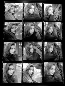 Negativi fotografici Mary Ferguson 1964 modello sexy originali 2,25 x 2,25 fotocamera - Foto 1 di 2