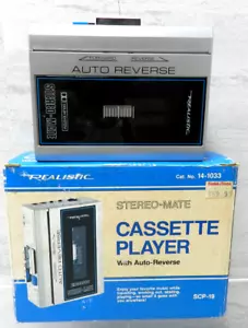Realistic Portable Cassette player 14-1033 Model SCP-19 w/Box PARTS OR REPAIR - Picture 1 of 7