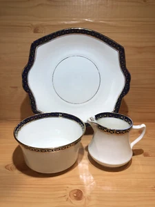 ANTIKE DIAMOND CHINA COMPANY ENGLAND, KOBALT/GOLD PLATTE, SCHALE, SAHNEKÄNNCHEN, 1905er+ - Bild 1 von 12