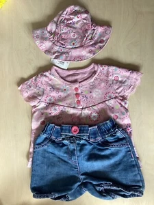 BNWT M&S Baby Girl Set/bundle. Bloomer shorts/top/sunhat. To 3 months - Picture 1 of 5