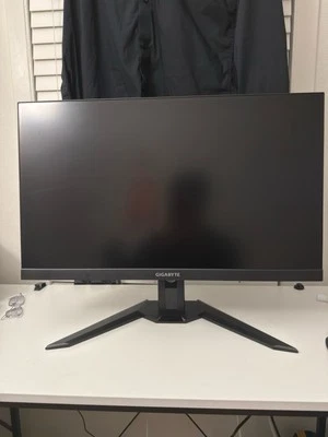 GIGABYTE M27Q-PRO 27" 165Hz 1440P KVM Gaming Monitor, 2560 x 1440 SS IPS Display - Image 1 of 4