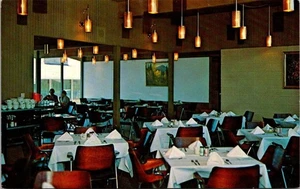 Postcard Virginia Inn Motel & Restaurant Lawrence Kansas KS - Picture 1 of 2
