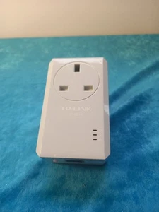 TP-LINK 500Mbps TL-PA4010P UK AV500 Powerline Adapter Extender AC Pass Through - Afbeelding 1 van 5