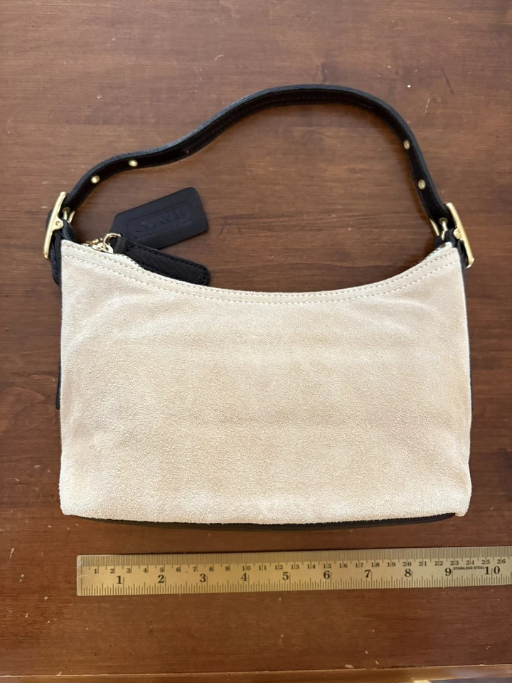 ENVÍO GRATUITO | RARO | Bolso de hombro pequeño de gamuza Coach estilo latón tostado K1D-9859 Foto 1 de 4