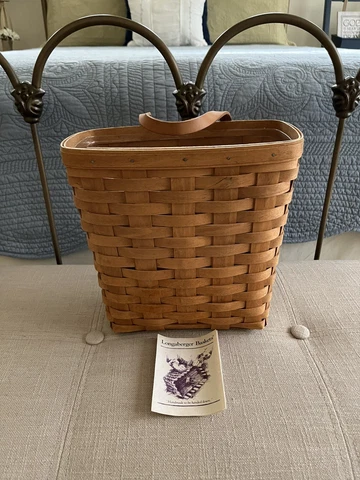 Longaberger 1993 Tall Key 11053 Hand Woven Basket With Pamphlet Plastic Insert Cover