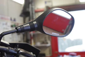 Espejo Derecho Kymco MXU MXU700 I ABS MXU500 - Imagen 1 de 3