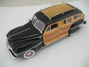 Danbury Mint Model: 1942 Chrysler Town and Country - Picture 1 of 15