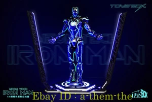 CAJA DE JUGUETES Aplicar a 1/6 12" HT Iron Man Tony Stark Plataforma Azul Violeta LED NUEVO - Imagen 1 de 9