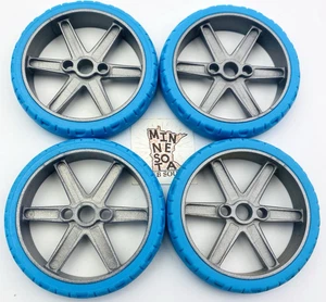 4 Knex Narrow Blue Tires Moto 2" Spoke Wheels - K'nex Rare Replacement Parts - Picture 1 of 3