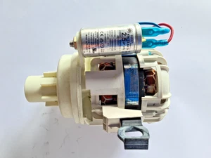 MOTEUR LAVE VAISSELLE CURRYS CID60W12 D'ORIGINE YXW48-2 & CONDENSATEUR - 416.33.6429 - Photo 1/8