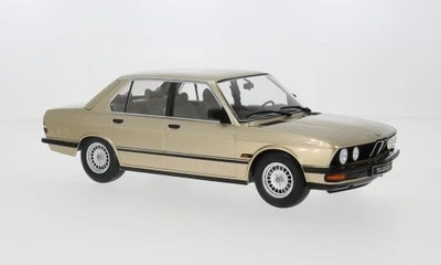 1:18 IXO Bmw 520I (E28) Gold 1987 18CMC184.22 - Immagine 1 di 2