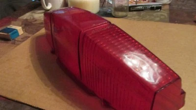NOS 1969 1970 FORD COUNTRY SQUIRE RANCH WAGON RH SIDE TAIL LIGHT TAILLIGHT LENS - Image 1 of 3