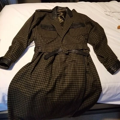 Terno saia Escada vintage - Imagem 1 de 4