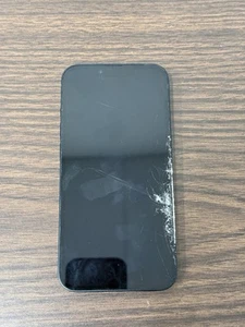 Broken iPhone 14 128gb Midnight Sold For parts - Photo 1 sur 6