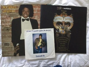 MICHAEL JACKSON BUNDLE - OFF THE WALL LP/ RARE 51st BIRTHDAY PROG/BEAT IT 45RPM  - Picture 1 of 12
