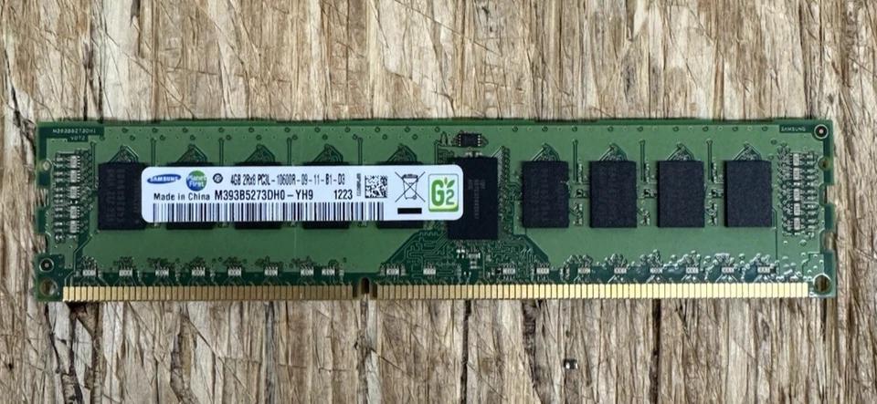 M393B5273DH0-YH9, Samsung 4GB PC3-10600 DDR3-1333MHz ECC 2Rx8 Memory - Image 1 of 1