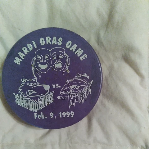MISSISSIPPI SEA WOLVES vs BATON ROUGE KINGFISH ECHL HOCKEY PUCK 1999 MARDI GRAS Cover