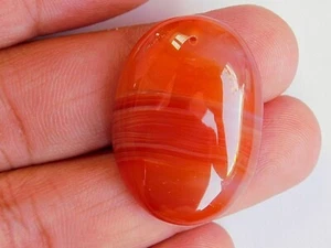 1MM Front To Back Drilled Hole Natural Red Banded Agate Oval Pendant Bead 33x24M - Picture 1 of 3