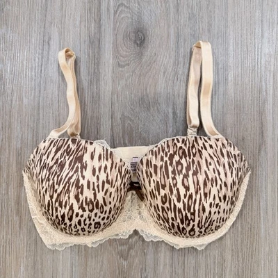 Sujetador push up Victoria’s Secret Dream Angels encaje liso neutro leopardo 34DDD Foto 1 de 4