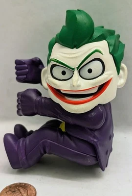 Figura Neca The Joker.Escaleras grandes de 3,5" pulgadas. DC Comics.Colgador de cables pal Foto 1 de 4