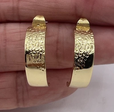 Gorjana Shaye Hammered 18K Gold Plated Half Hoop Earrings Textured Minimalist - Image 1 of 4