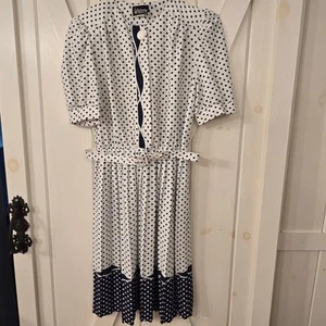 Whirlaway Vintage White and Blue Dress Size 12 P. Rockabilly, Cottagecore Vibes  - Picture 1 of 5