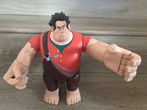 Wreck-It Ralph 11" Action Figure (Wreck Action) - Disney Talking - Thinkway Toys Cover