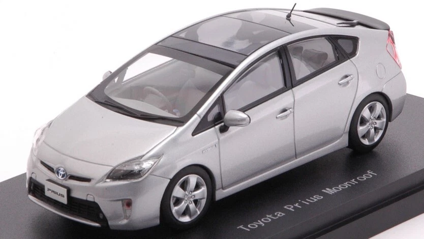 Ebbro TOYOTA PRIUS MOONROOF SILVER 1:43 - Immagine 1 di 1
