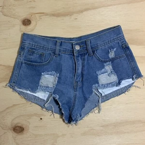 Valley Girl Denim Shorts Womens 8 Blue Cotton Blend Cut Off Mini Distressed Fray - Picture 1 of 18