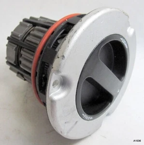 Auto Locking Hub For 2005-2010 Ford F-250 F350 F450 F550 Super Duty - Picture 1 of 5