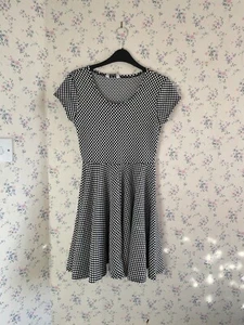 Tammy Girl Black White Short Sleeve Skater Dress Age 12-13 Years - Picture 1 of 4