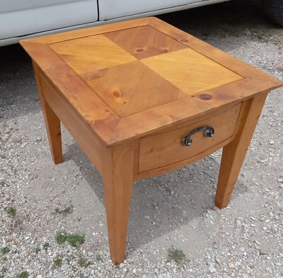 Mesa auxiliar / mesa auxiliar de pino (ET473) Foto 1 de 4