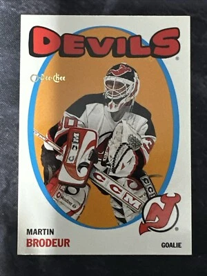 2001-02 O Pee Chee '71-72 Heritage Parallel 3 Martin Brodeur New Jersey Devils - Image 1 of 2