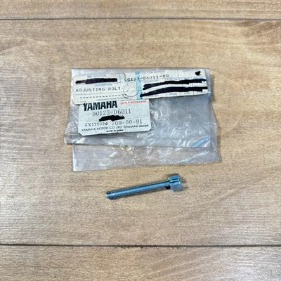 Yamaha OEM NOS PERNO AJUSTADOR / 90123-06011 / YZ GT Foto 1 de 2