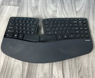 Microsoft SCULPT Ergonomic Wireless Keyboard No Battery cover Parts Only Untest - Image 1 of 4